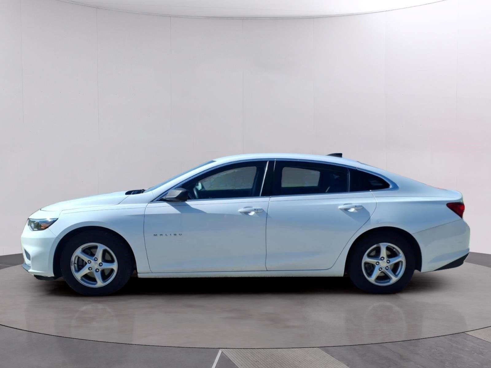 Used 2018 Chevrolet Malibu 1LS with VIN 1G1ZB5ST9JF214420 for sale in Marion, AR