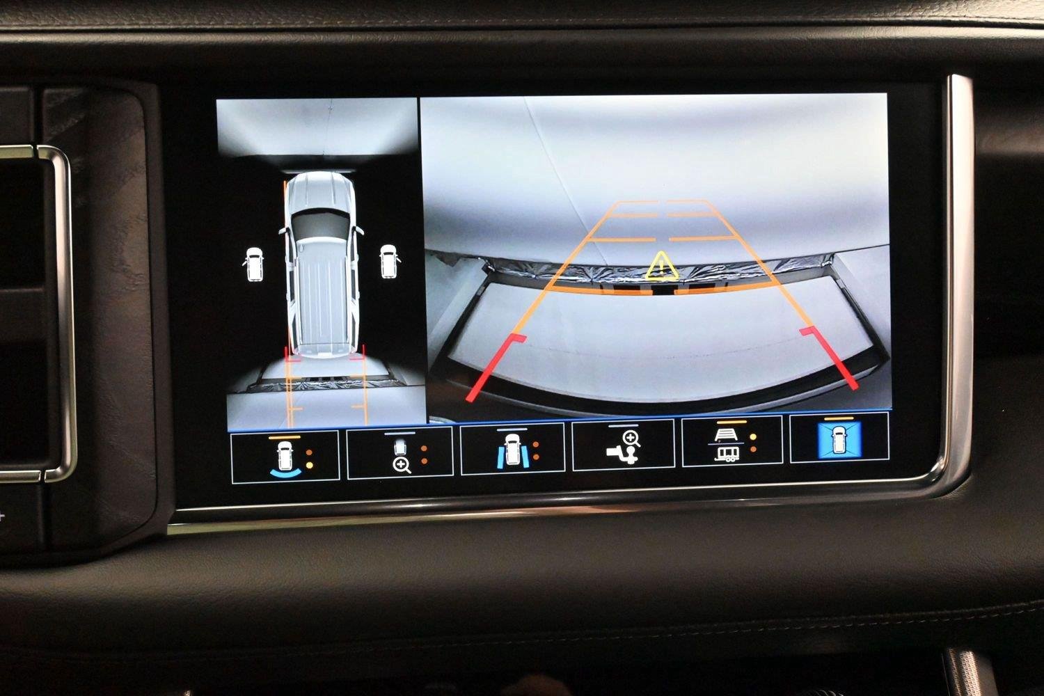 Used 2021 ONYX BLACK GMC Denali image 27