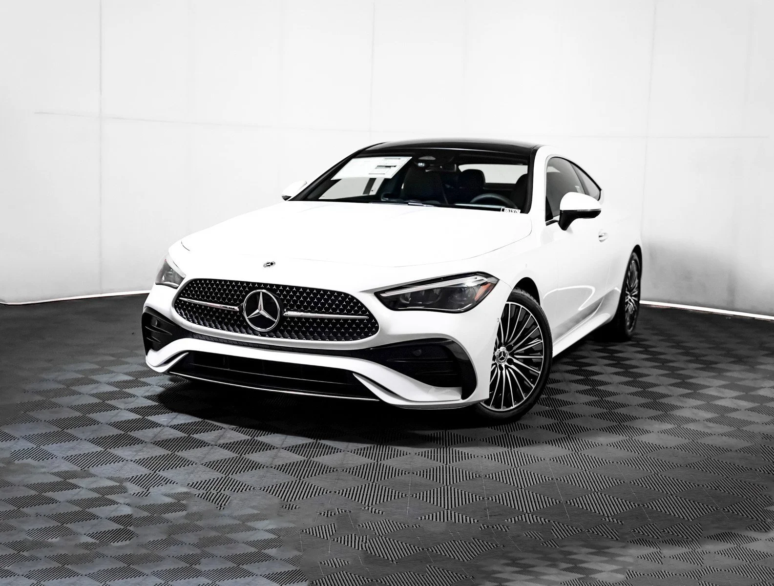 New 2026 Moonlight White Mercedes-Benz CLE 300 4MATIC® image 1