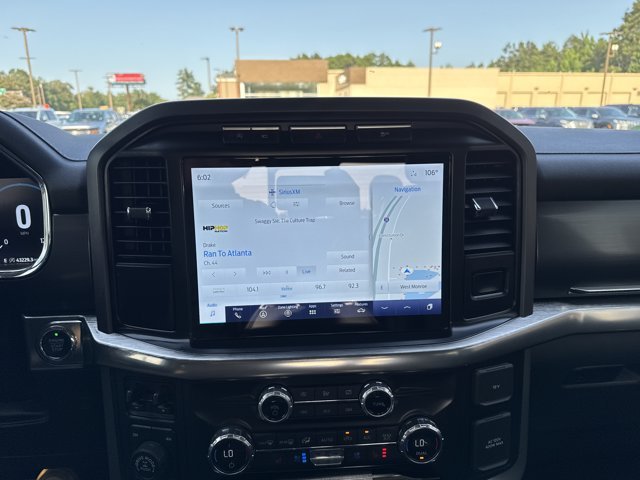 Used 2021  Ford Lariat image 21