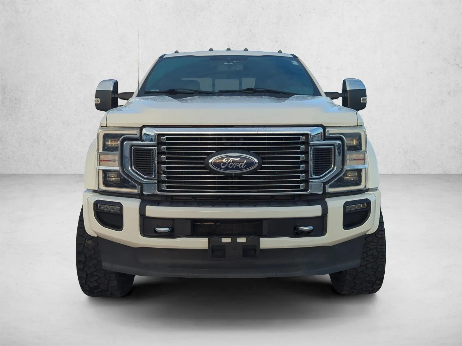 Used 2020 Star White Metallic Tri-Coat Ford Platinum image 3