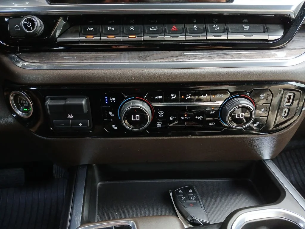 2023 Chevrolet Silverado 1500 LTZ - Photo 36