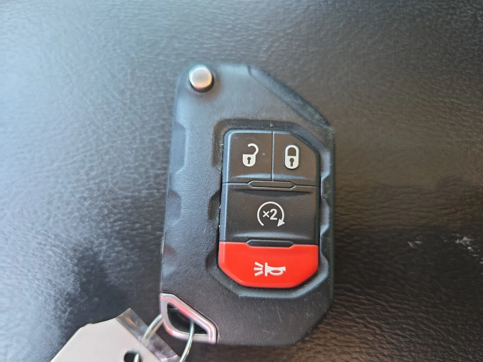 Used 2019 Firecracker Red Clearcoat Jeep Rubicon image 32