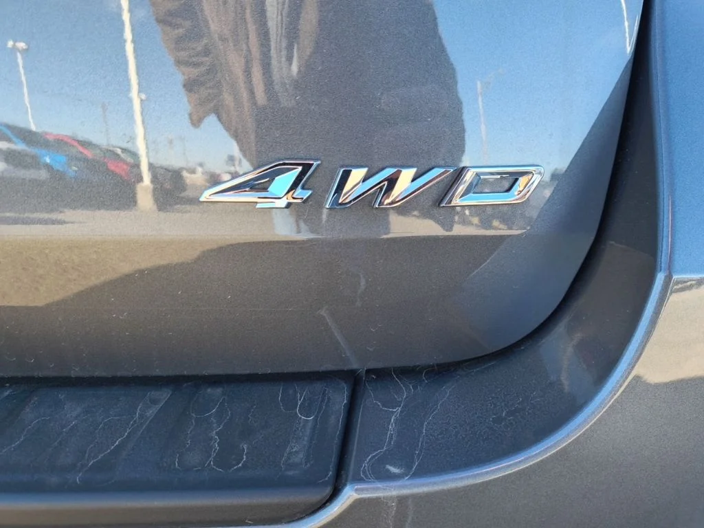 New 2026 Carbonized Gray Metallic Ford ST-Line image 11