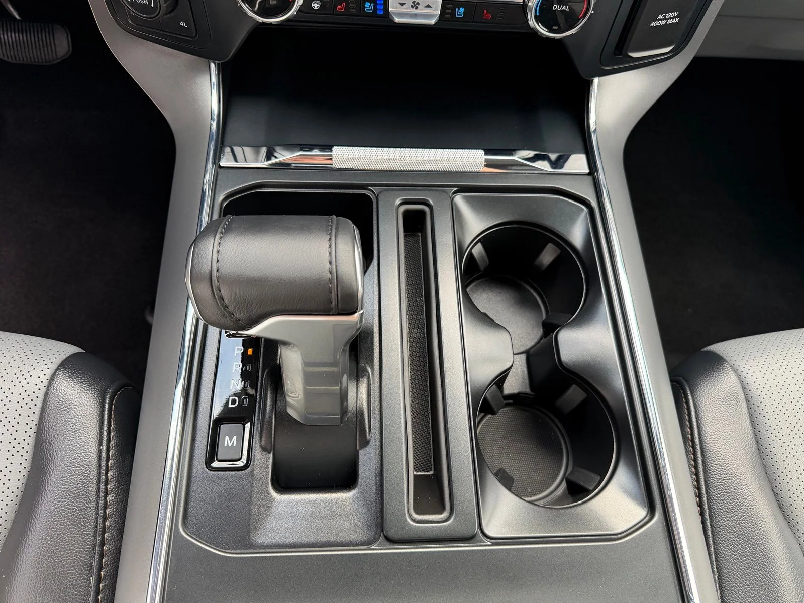 Used 2025 Black Ford Lariat image 22