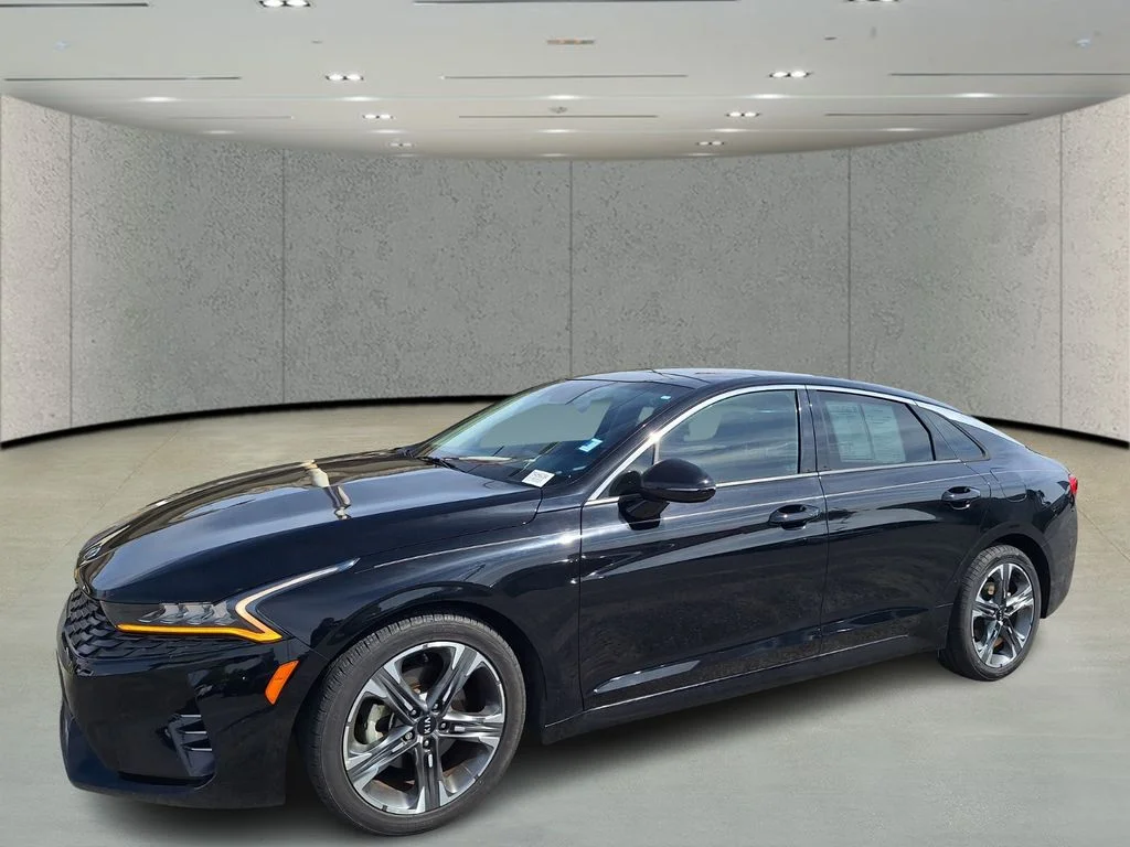 2021 Kia Optima EX FWD's photo