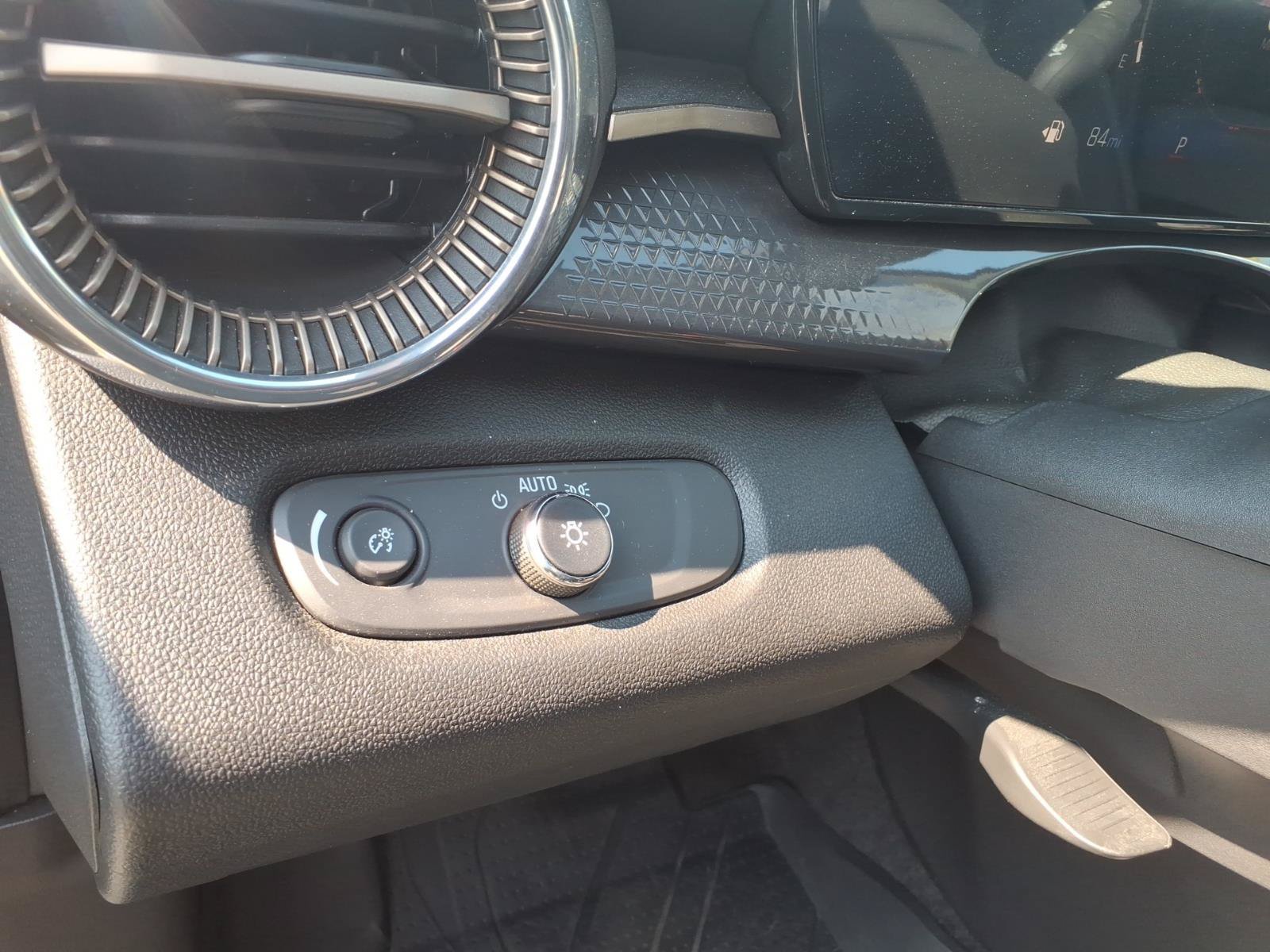 2025 Chevrolet Trax Activ - Photo 20