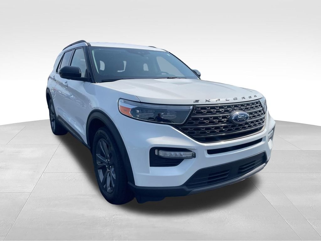 Used 2023 White Ford XLT image 7
