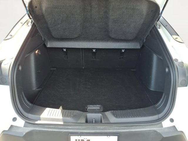 Used 2026 Summit White Buick Preferred image 19