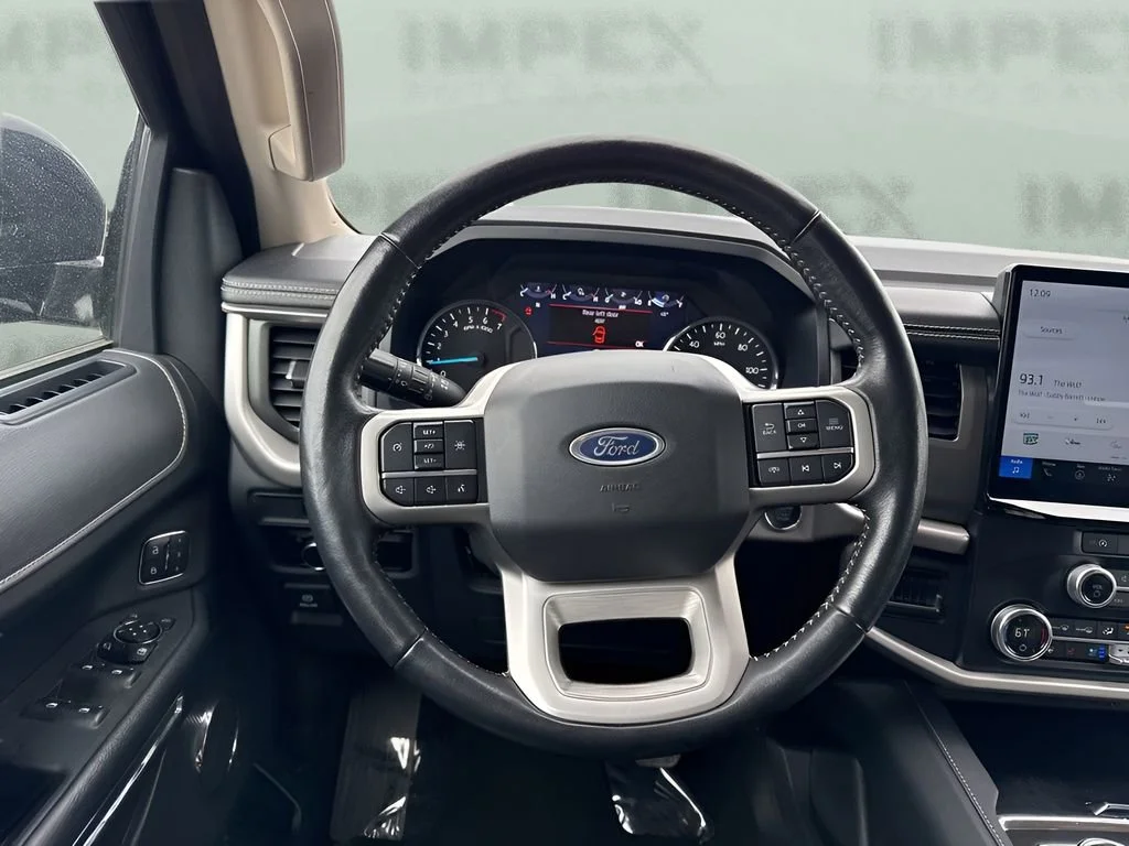 Used 2024 Black Ford XLT image 16