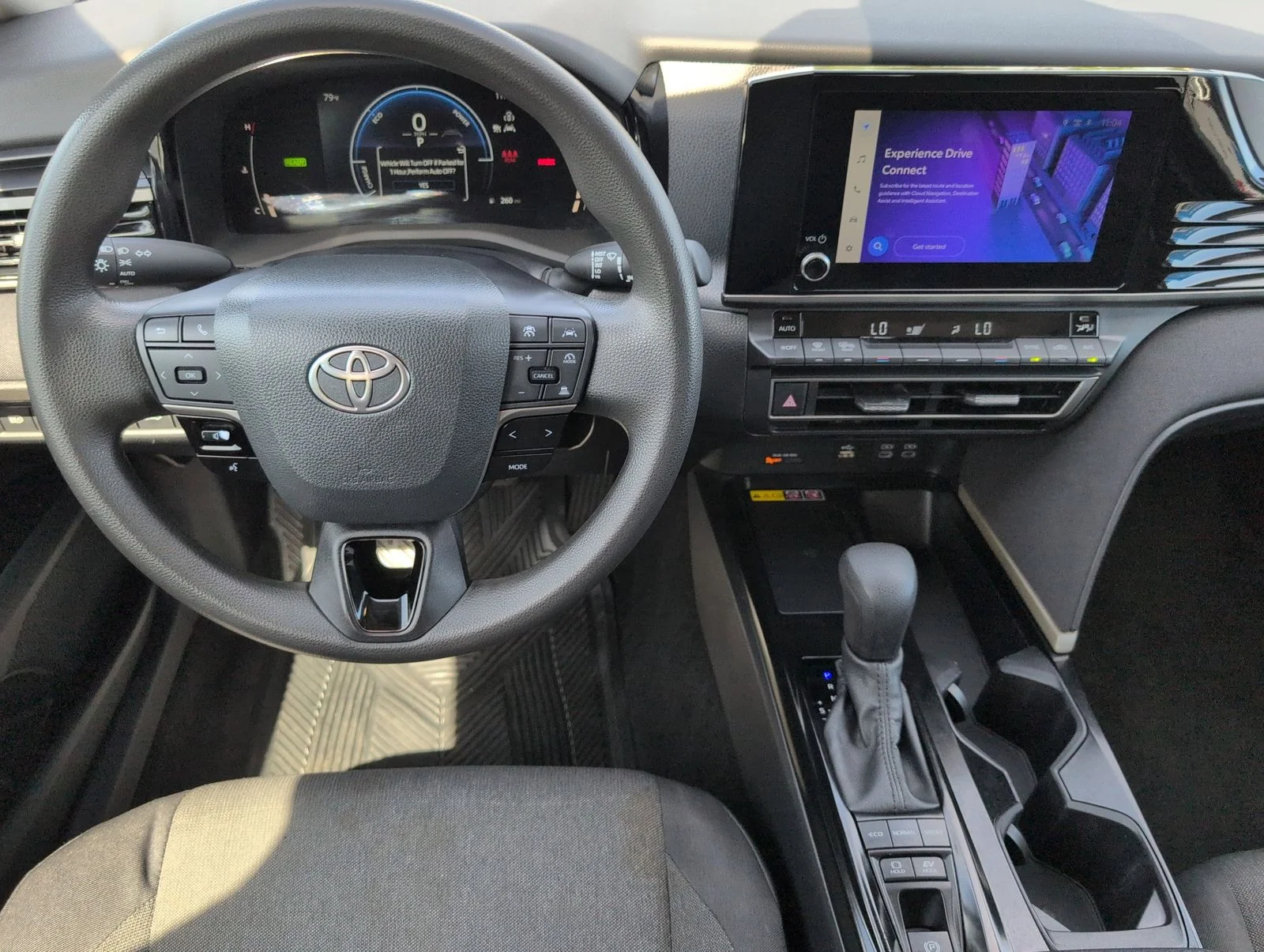 Used 2025  Toyota LE image 31