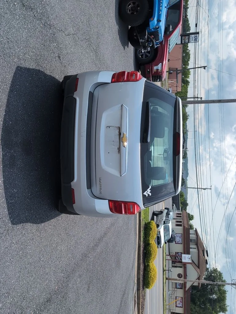 Used 2016 Silver Chevrolet LS image 6
