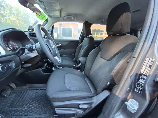 Used 2018 Gray Jeep Sport image 12
