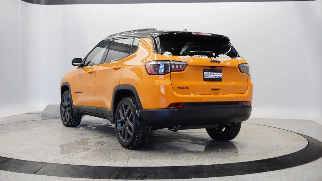 New 2026 Joose Exterior Paint Jeep Limited image 6