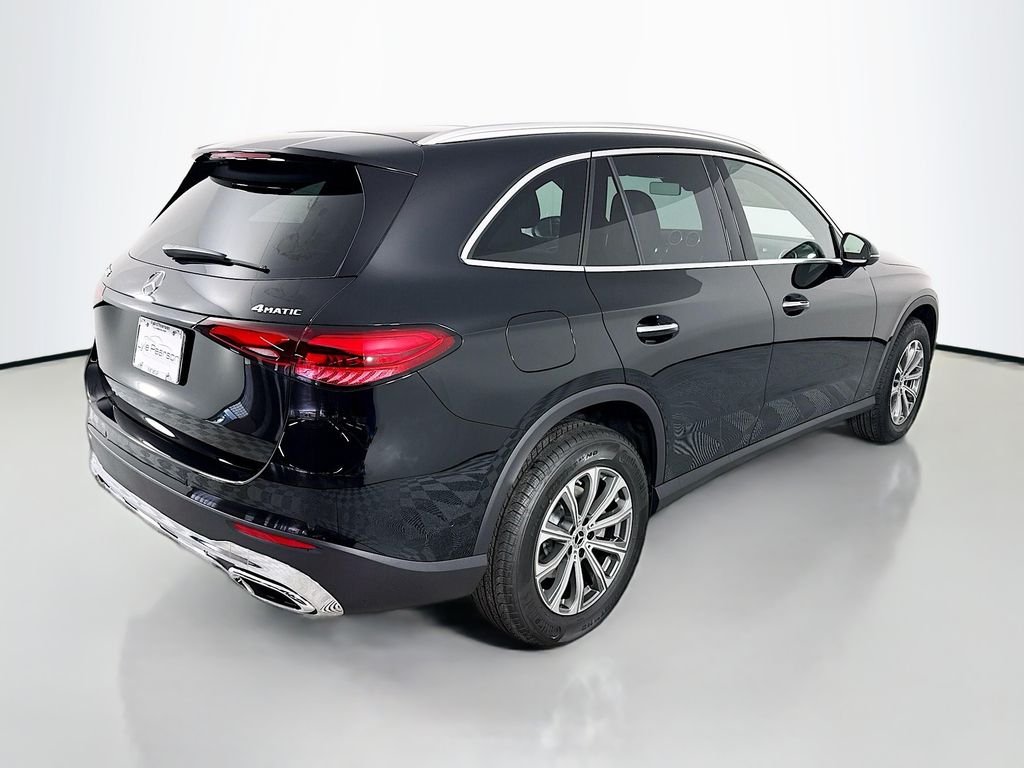 Used 2026 Black Mercedes-Benz GLC 300 image 9