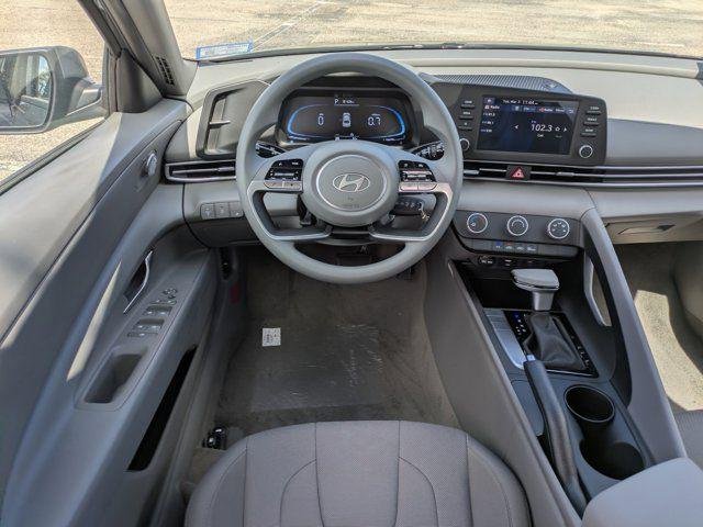 New 2026 Ecotronic Gray Hyundai SE image 32