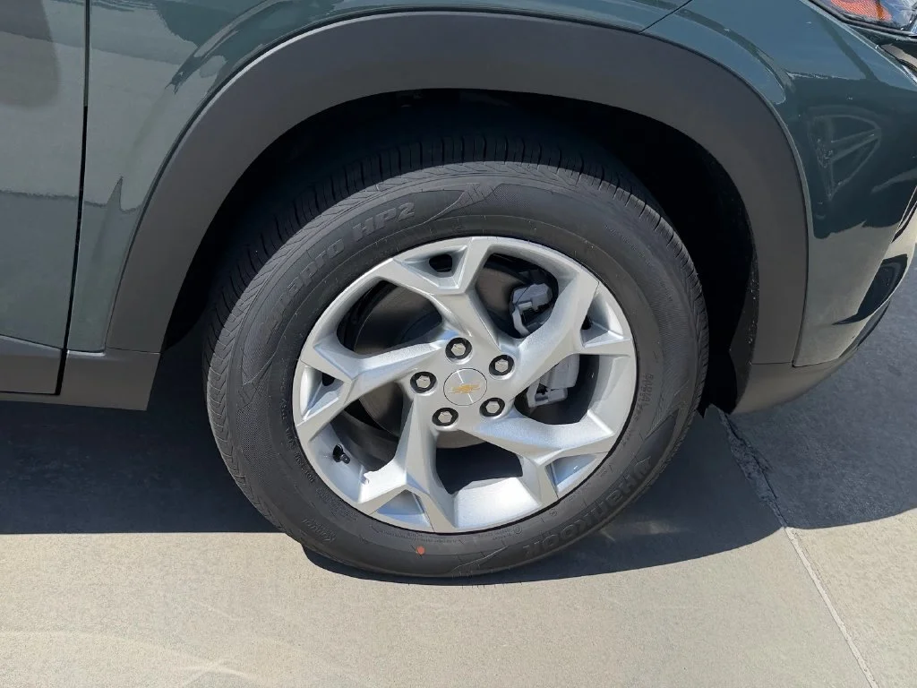 2026 Chevrolet Trax LS - Photo 8