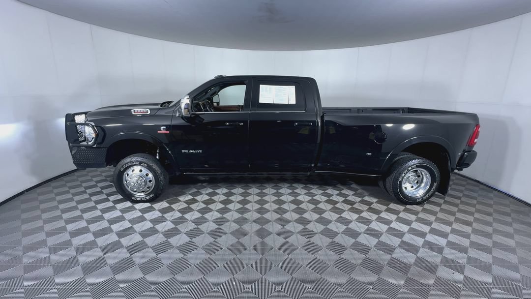 Used 2024 Diamond Black Ram Longhorn image 5