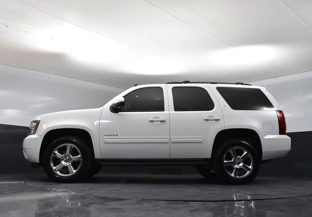 Used 2013 White Chevrolet LT image 34