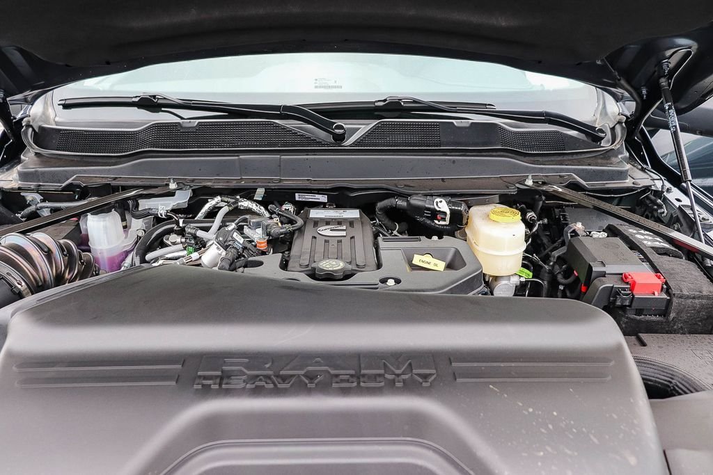 New 2026 Blue Metallic Ram Laramie image 31