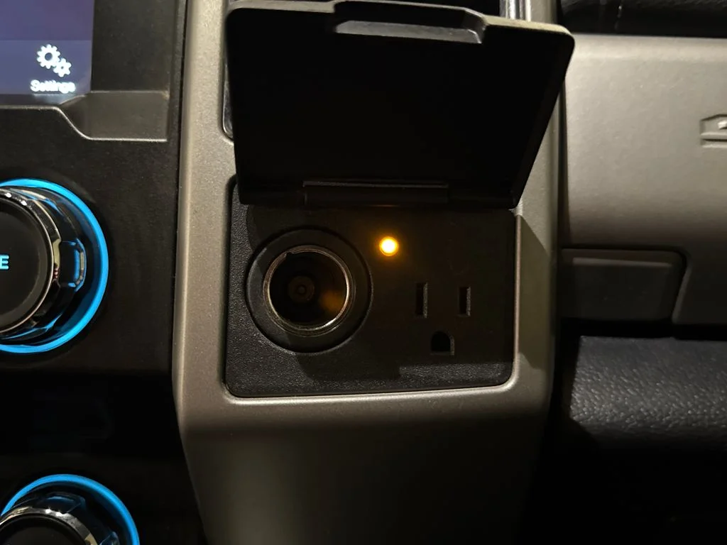Used 2017  Ford Lariat image 32