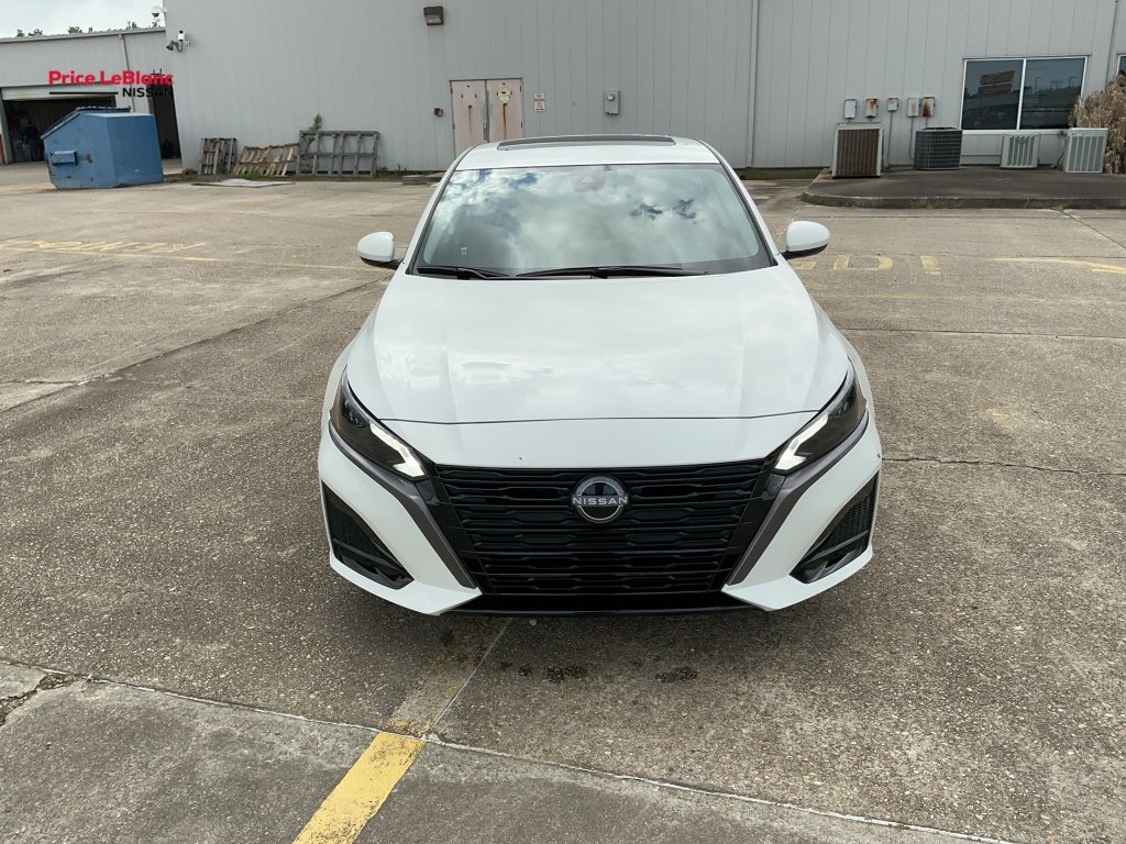 New 2026 Pearl White TriCoat Nissan SV Special Edition image 7