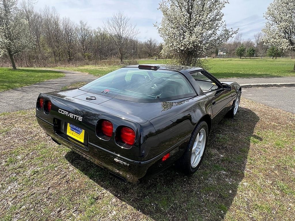 1995 Chevrolet Corvette - Photo 12