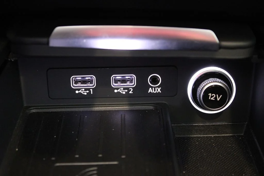 Used 2023 Black Audi V10 performance image 23