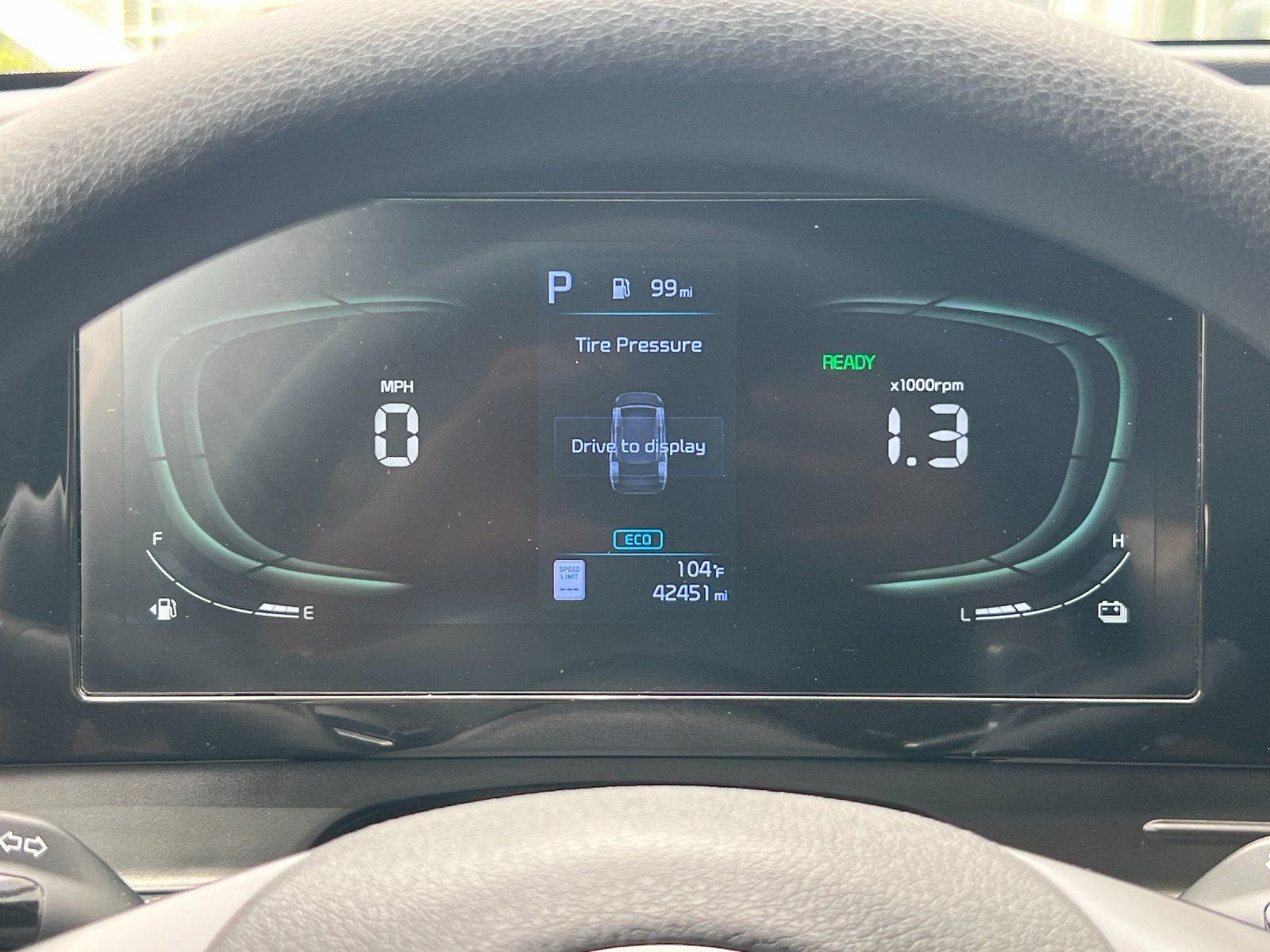 Certified Used 2024 Gray Kia LX image 22