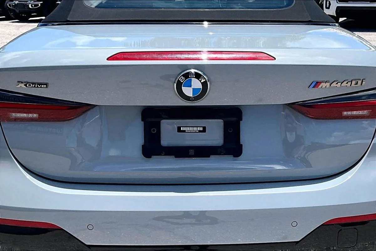 Used 2022  BMW xDrive image 24