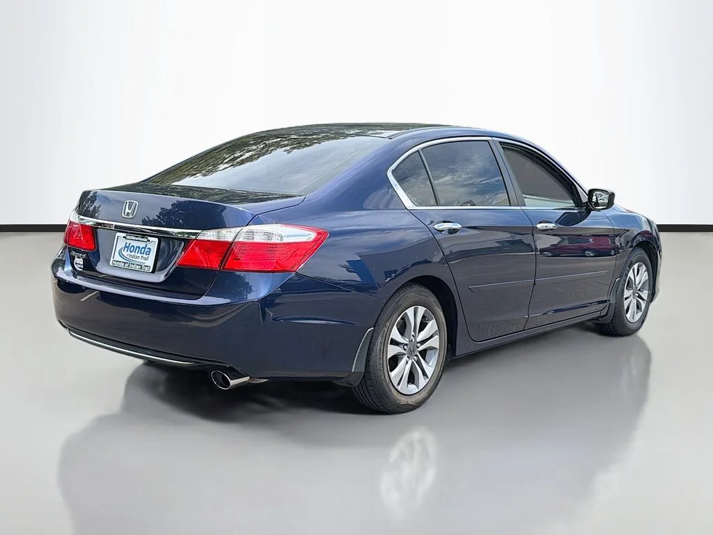 Used 2014 Obsidian Blue Pearl Honda LX image 5