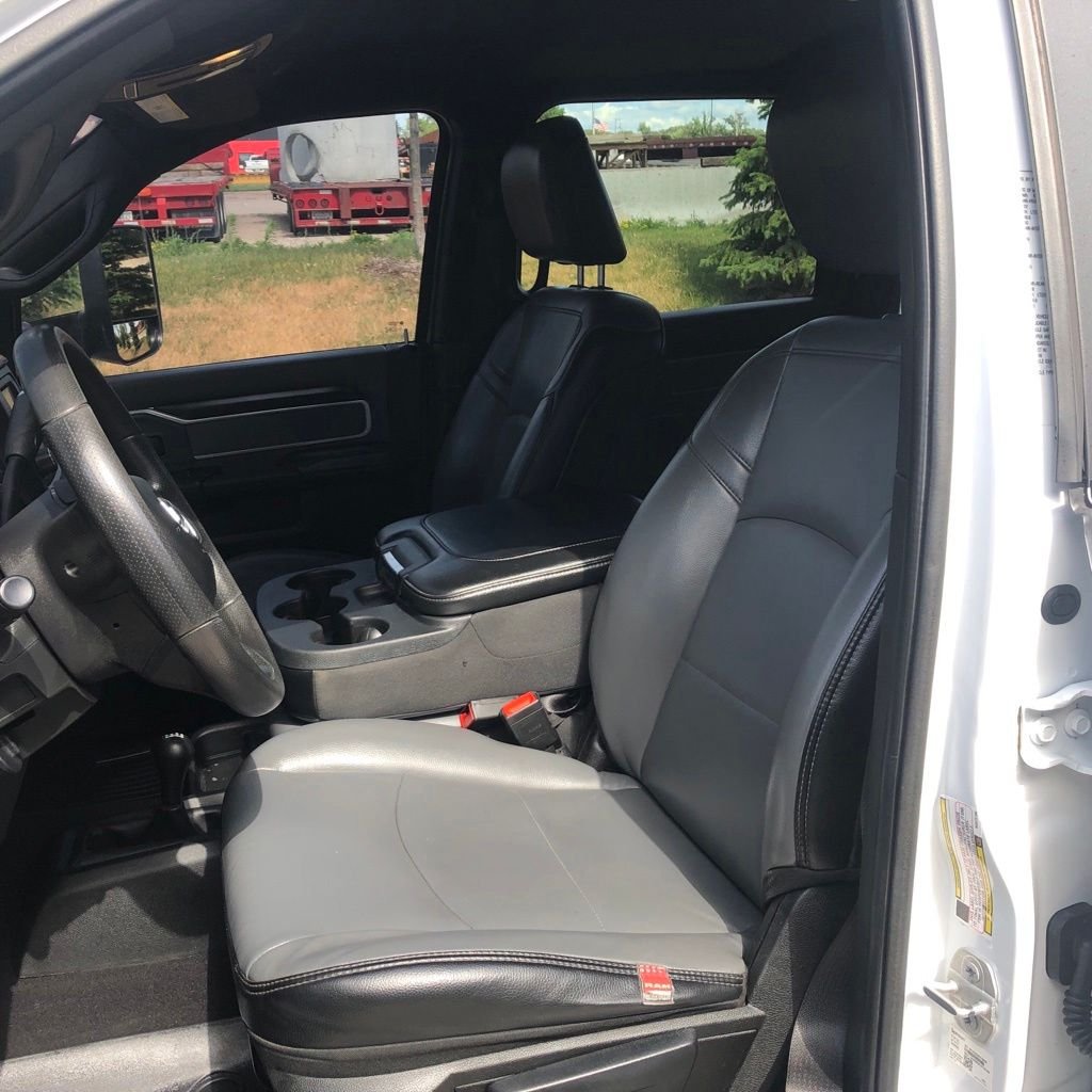 Used 2021 White Ram SLT image 10