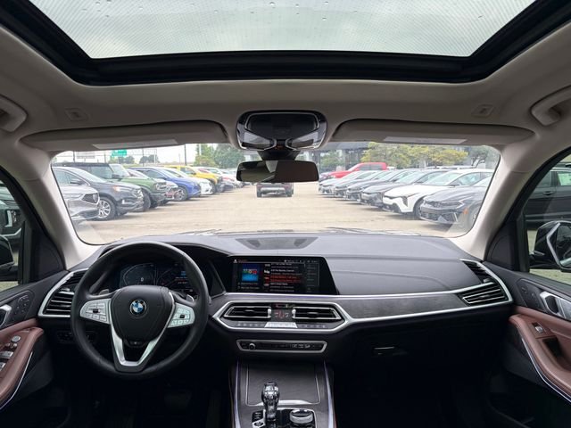 Used 2022 Brown Metallic BMW xDrive40i image 33