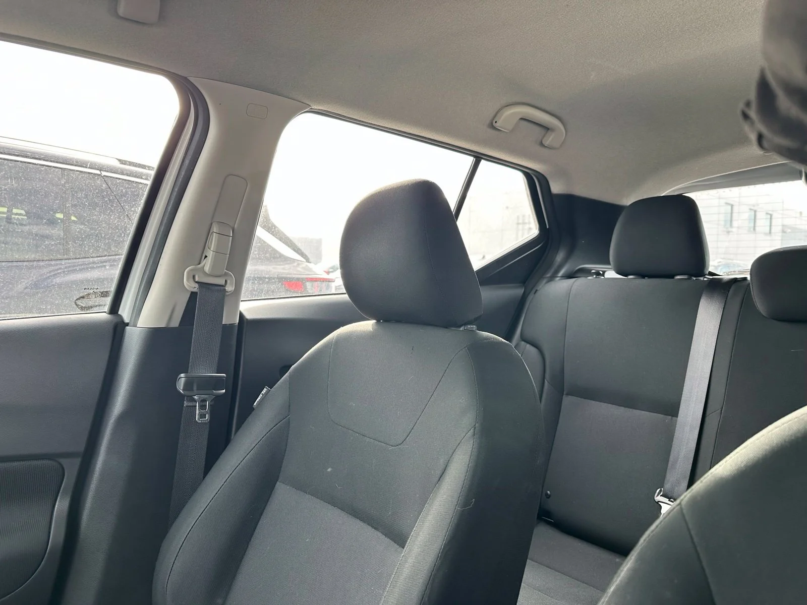 Used 2023 White Nissan S image 7