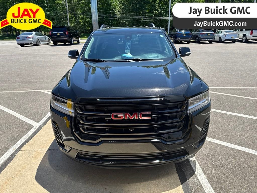 Used 2023 Ebony Twilight Metallic GMC SLT image 2