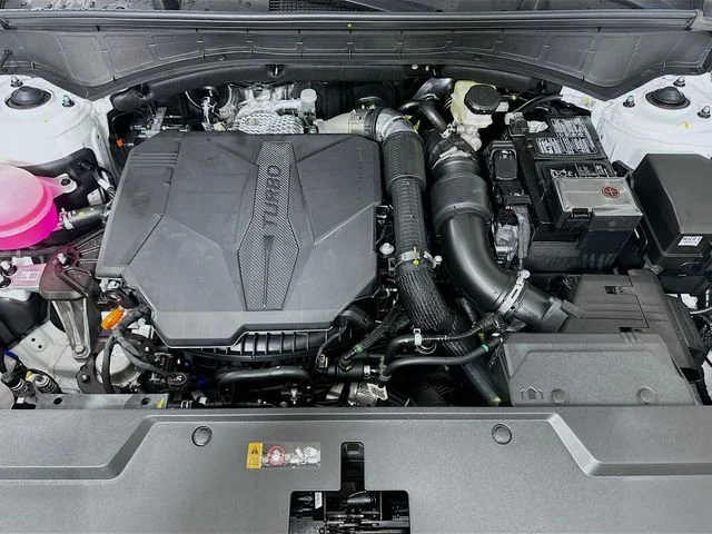 New 2025 Hyundai SANTA FE XRT