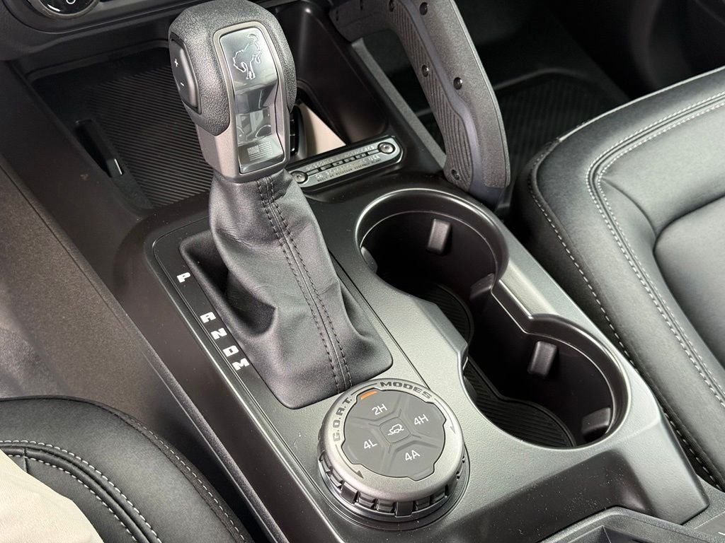 New 2026 Avalanche Gray Ford Badlands® image 13