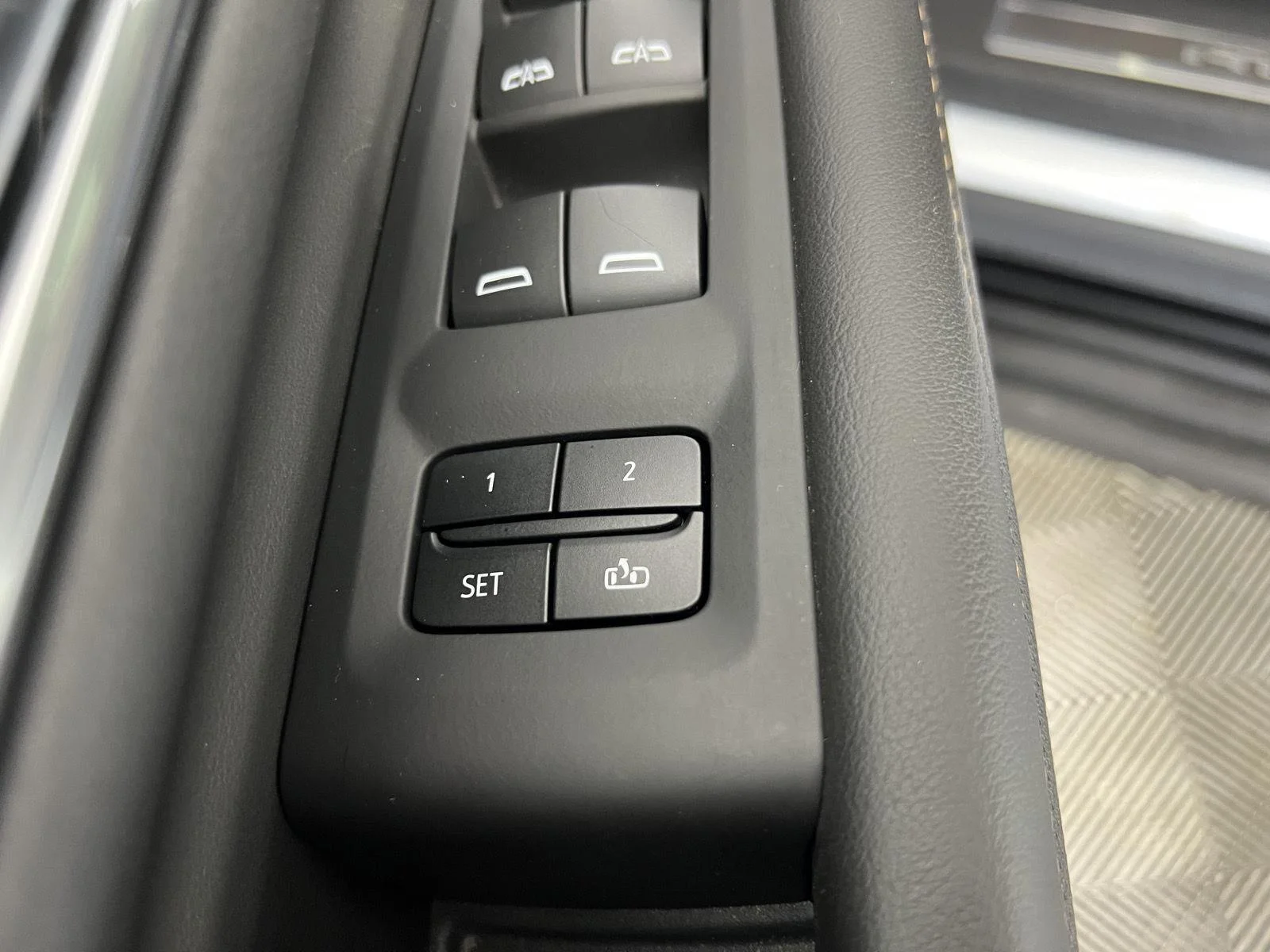 Used 2023 Summit White GMC AT4 image 8
