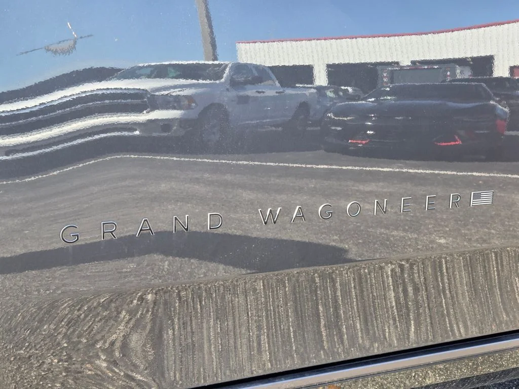 New 2026 Baltic Gray Metallic Clearcoat Jeep Summit Obsidian image 12