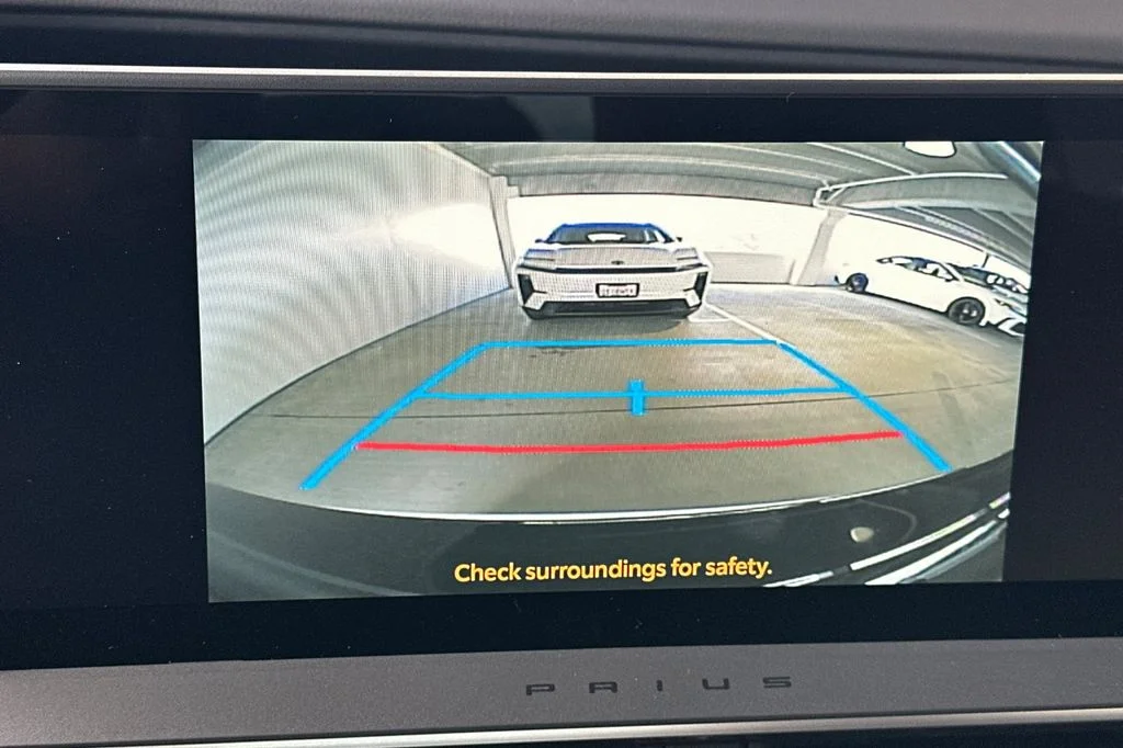 New 2027 Wind Chill Pearl <sup>1</sup> Toyota  XSE image 21