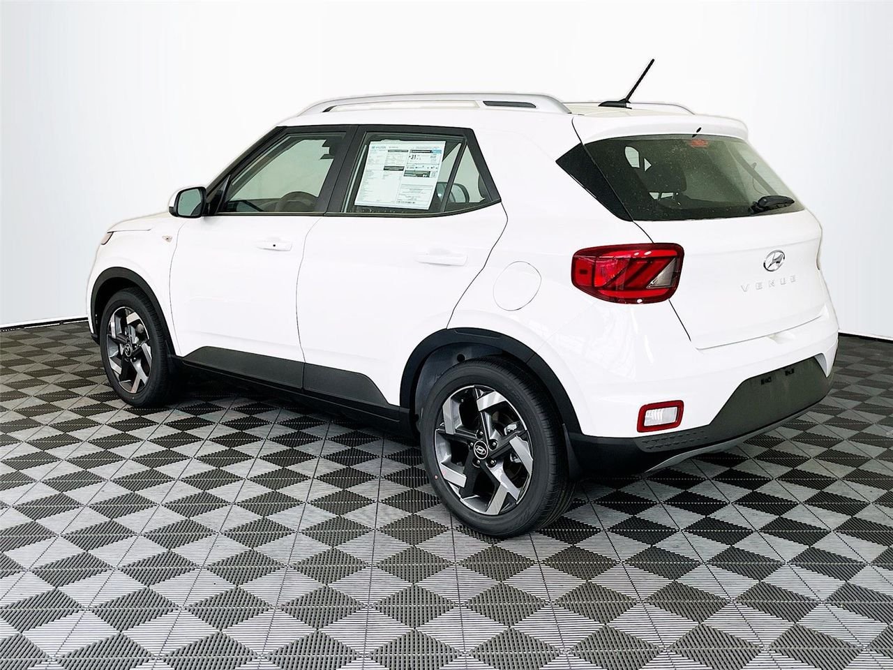 New 2026 Lunar White Hyundai SEL image 4