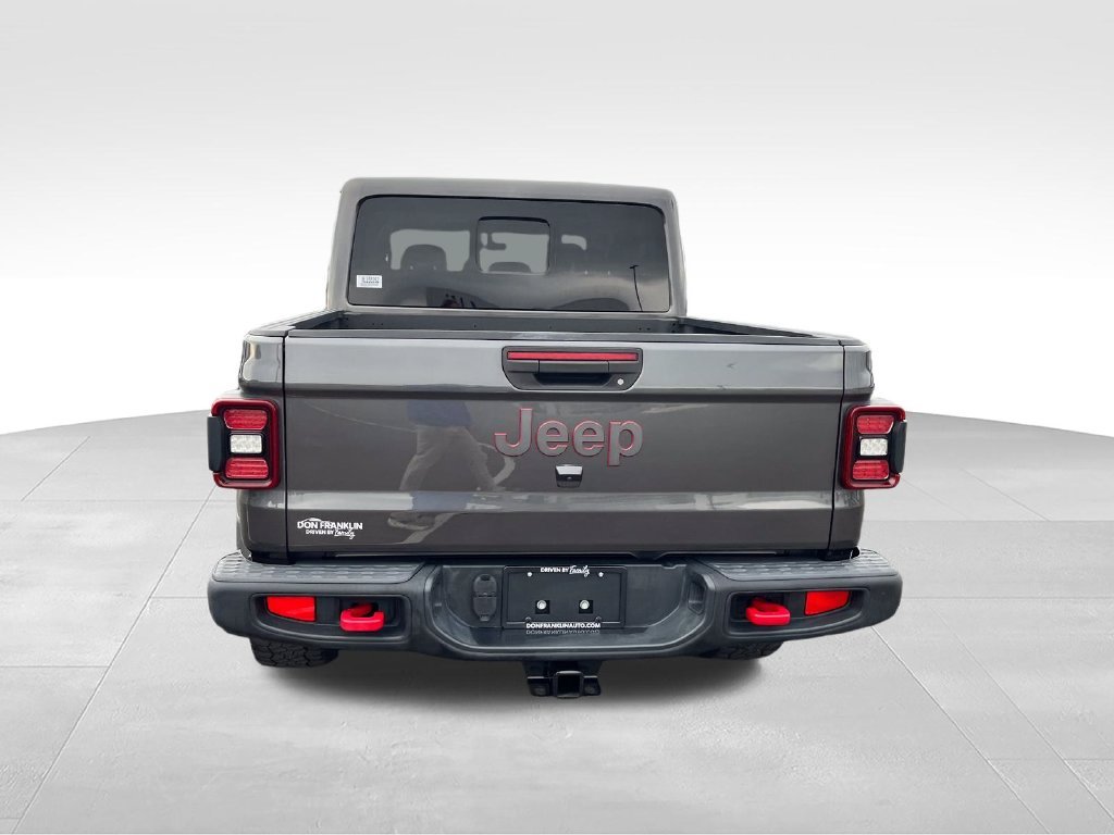 Used 2022 Gray Jeep Rubicon image 4