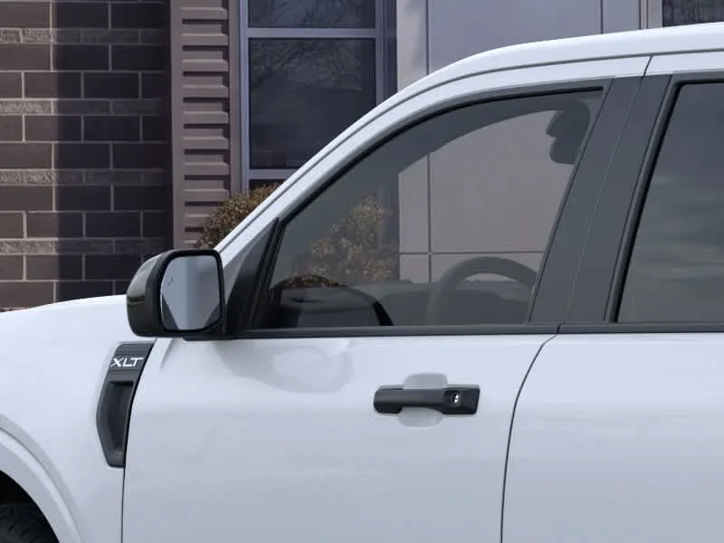 New 2026 Space White Metallic Ford XLT image 21