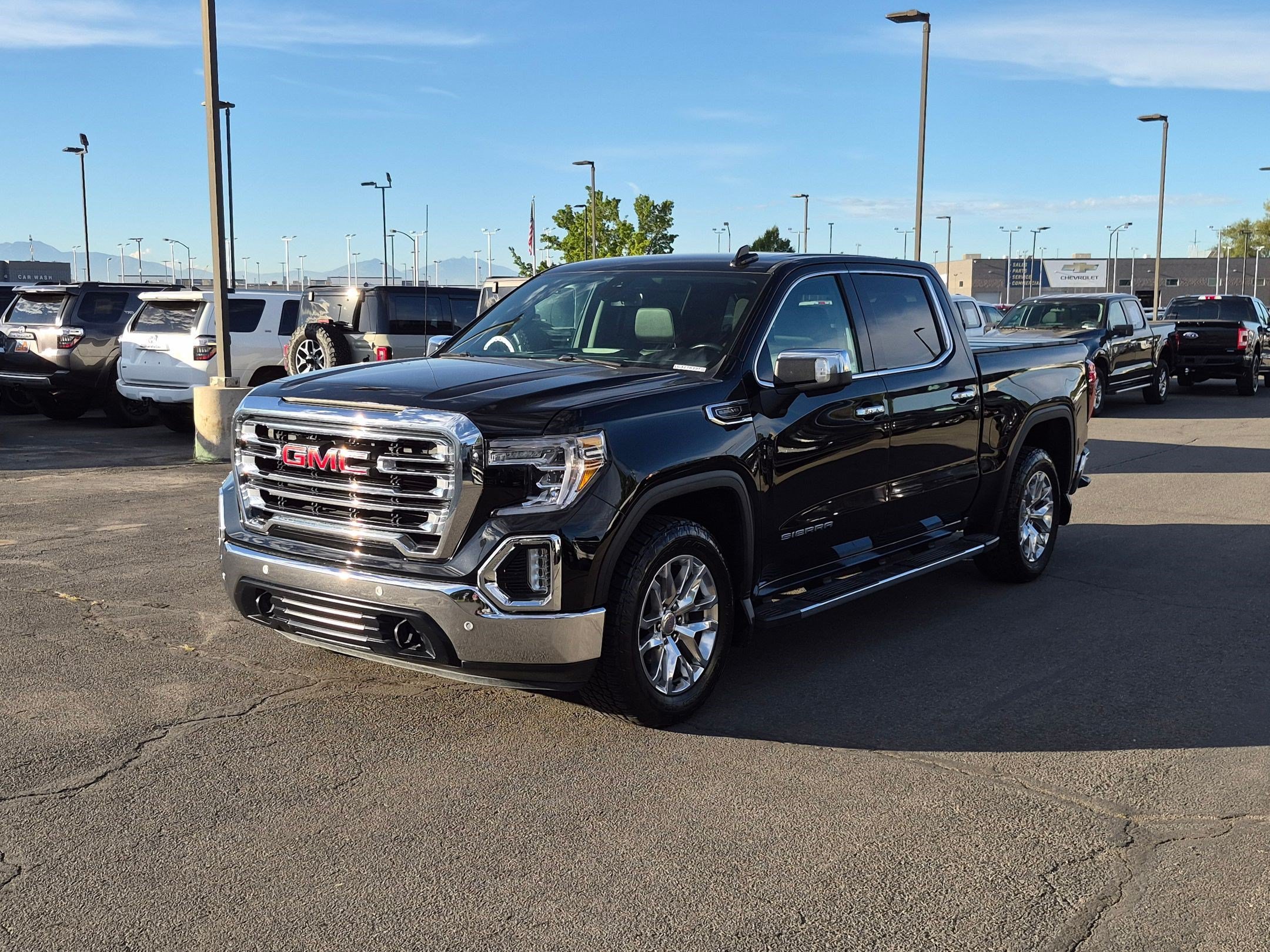 Used 2020 Onyx Black GMC SLT image 8