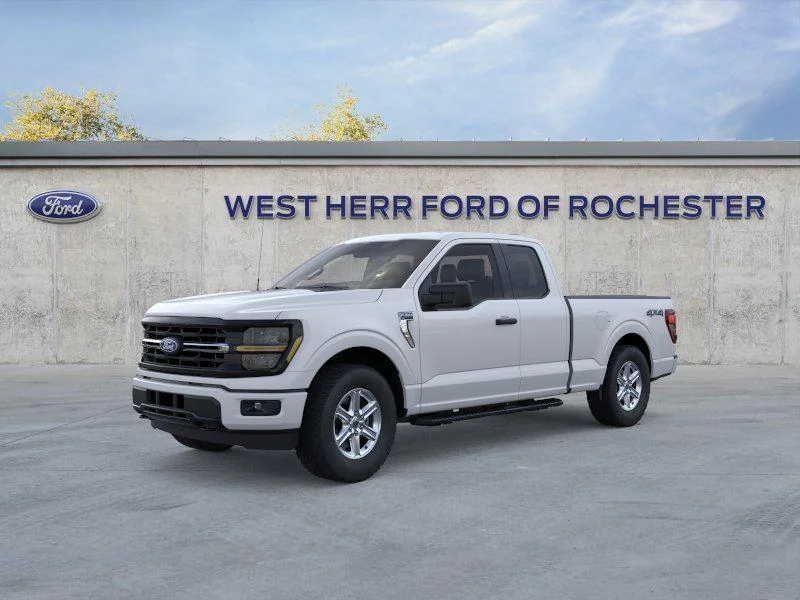 New 2026 Oxford White Ford XLT image 2