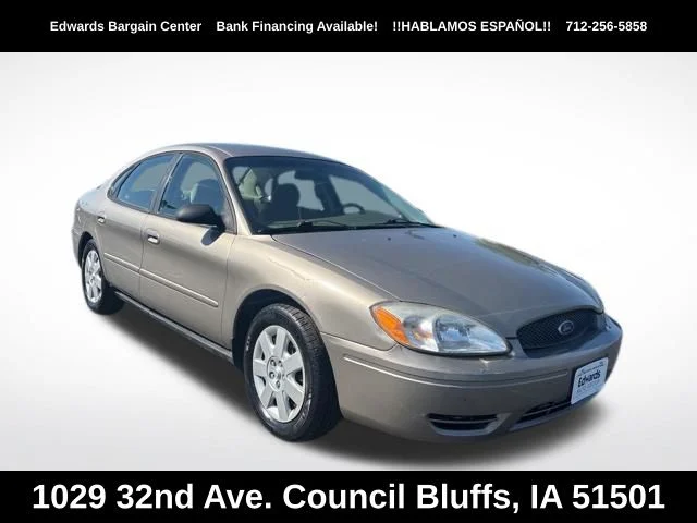 2004 Ford Taurus SE