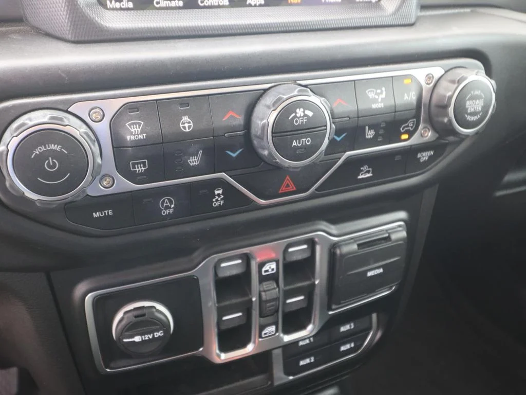 Certified Used 2023 White Jeep Sahara image 23