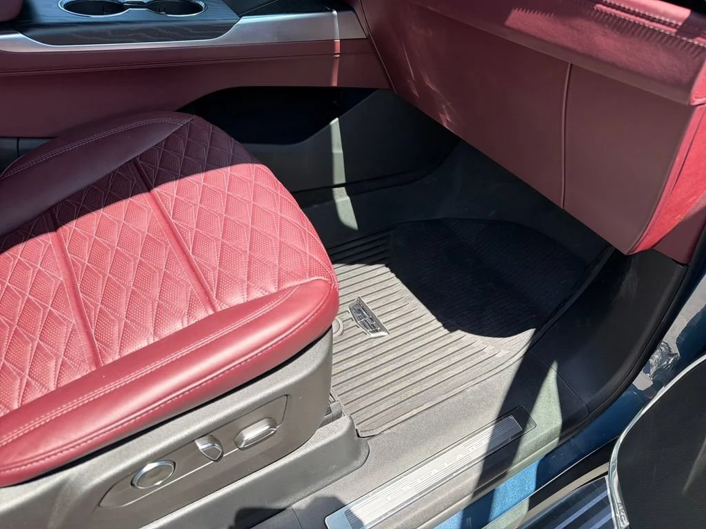 2026 Cadillac Escalade Sport - Photo 39