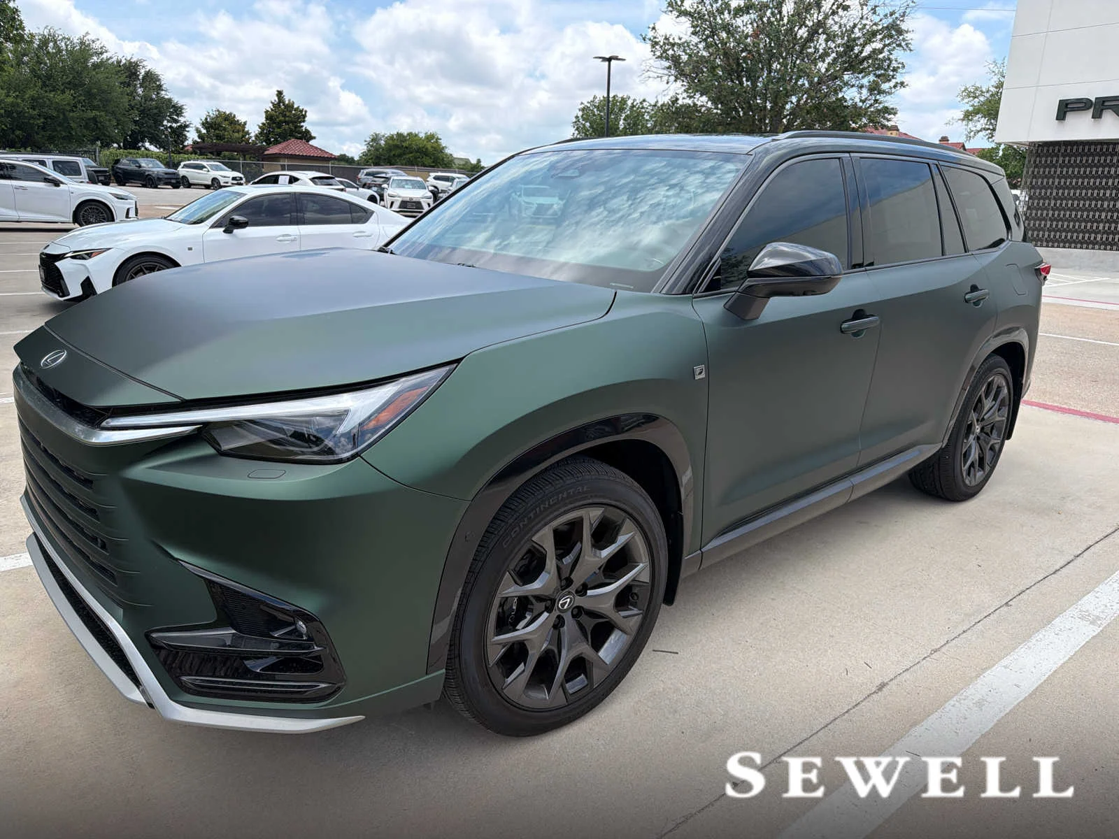 2025 Lexus TX 500h 500h F Sport Premium's photo