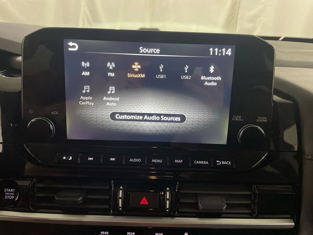 Certified Used 2025 Brilliant Silver Metallic Nissan SL image 19